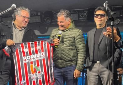 El Club Alem inició sus festejos por el centenario con una gran peña folklórica