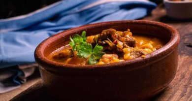 Córdoba celebra el 25 de Mayo con locro, tradición y grandes fiestas populares