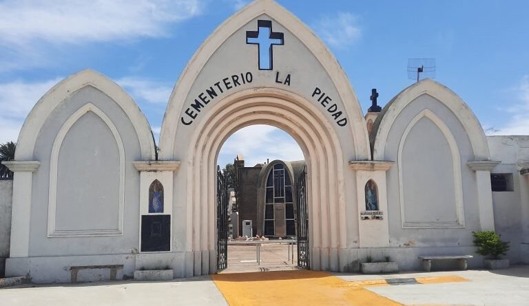 Córdoba suma un nuevo producto turístico: nace el Camino Turístico de Cementerios