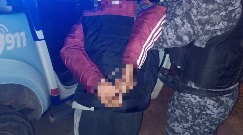 Detuvieron a un joven de 21 años acusado de lesiones, hurto y amenazas