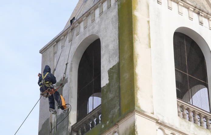 La Parroquia Trinitarios cambia de cara con una importante restauración