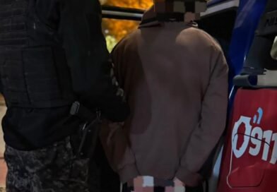 Cumplieron una orden de detención contra un hombre acusado de agredir a una mujer