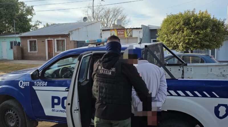 Detuvieron a un joven por un hurto