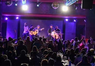 Gran Peña Los Mosquera: una noche de folklore, música y encuentro en Villa Nueva