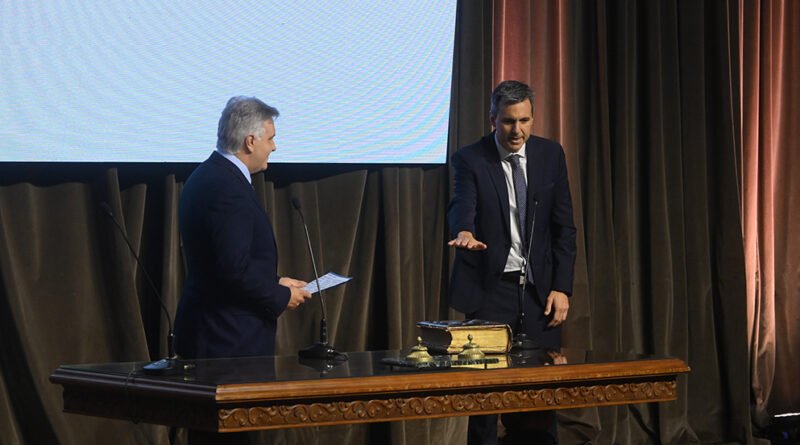 Sibilla asumió como ministro de Producción, Ciencia e Innovación Tecnológica