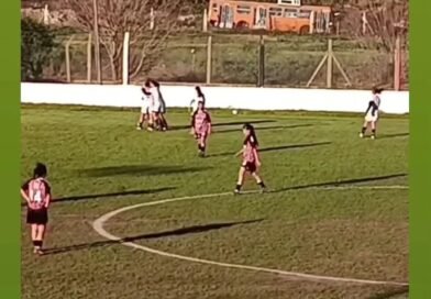 Universitario avanzó a la segunda ronda del Regional Federal Amateur Femenino