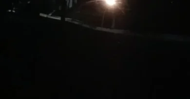 Vecinos de Los Chaleses reclaman por la falta de luz: “Nos dijeron que el 11 de agosto la íbamos a tener y no cumplieron”
