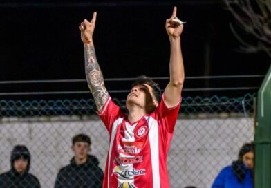Alumni goleó a Canalense y quedó como único líder de la Zona 9