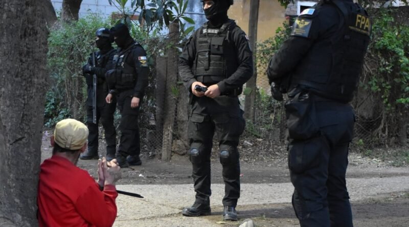 Golpe al narcomenudeo: 11 detenidos y miles de dosis secuestradas