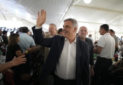 Accastello y Llaryora participaron en Villa María del 70° aniversario de los Consorcios Camineros