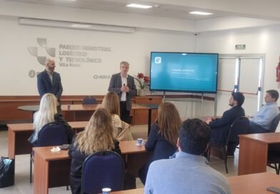 Bancor y Junior Achievement presentaron herramientas para impulsar el desarrollo productivo