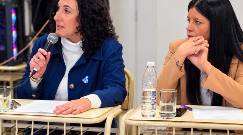 González y Acevedo rechazan nuevos aranceles en salud y pedirán eliminarlos de la Tarifaria 2027